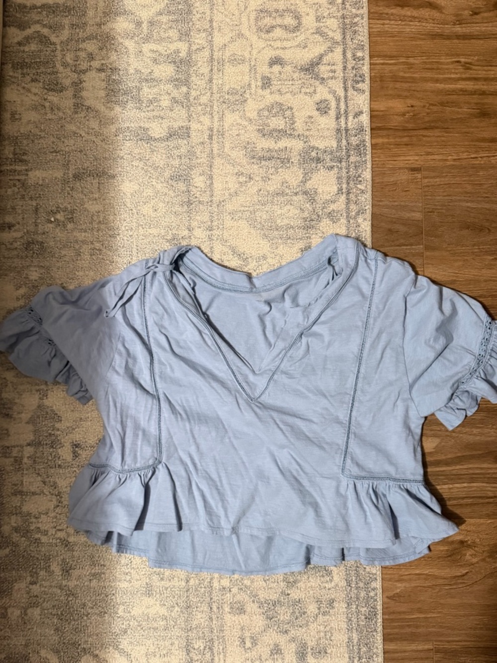 Aerie Light Blue Ruffle Hem Women's Top - Classic Short Sleeve